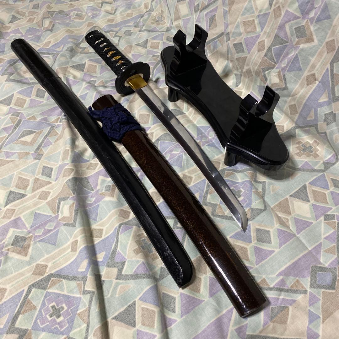 小脇差と小木刀とミニ1本刀掛け台