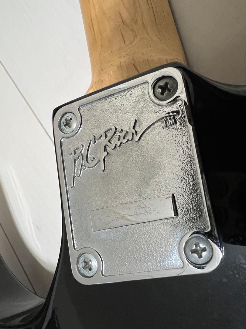 ★B.C.RICH WARLOCK ワーロック ブラック　美品★ エレキギター
