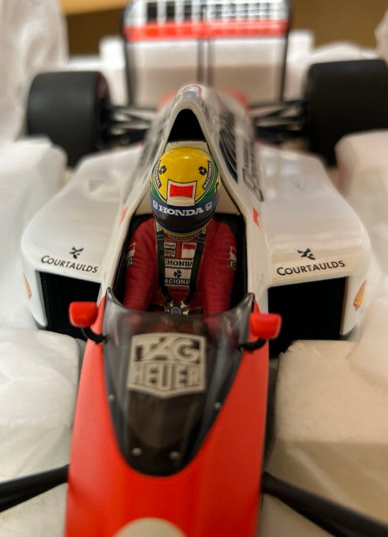 ミニチャンプス、アイルトンセナレーシングコレクションマクラーレンホンダ1989