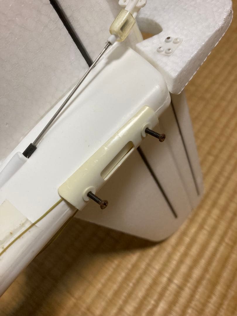 グライダー　フェニックス2000 受信機なし　モーターアンプサーボ付　梱包済み