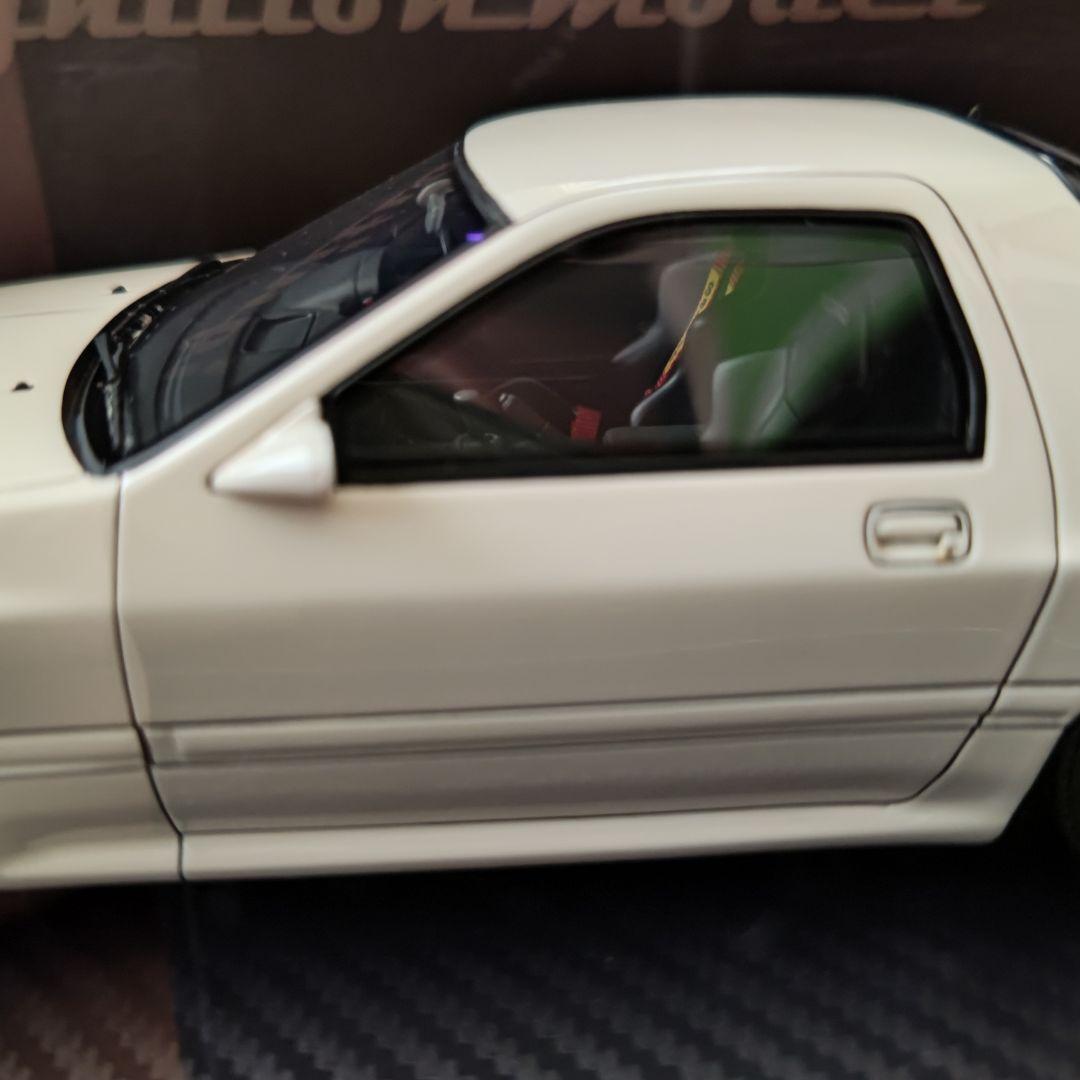 1/18ミニカー