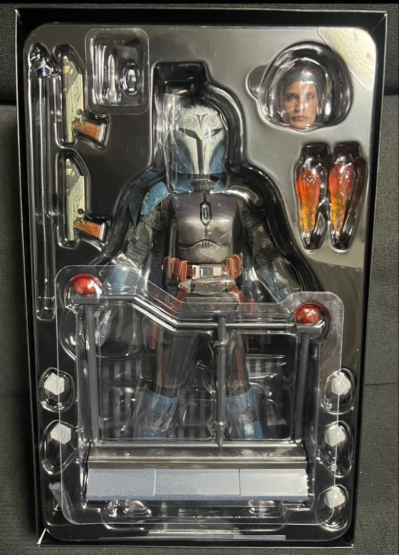 ホットトイズ　マンダロリアン　パズヴィズラ ボカターン2体セット