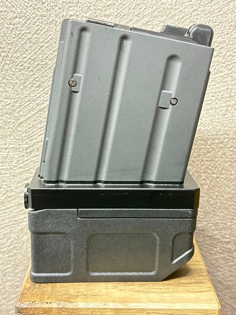 R7-41 東京マルイ GBB M4 マガジンアダプター 外部ソース仕様