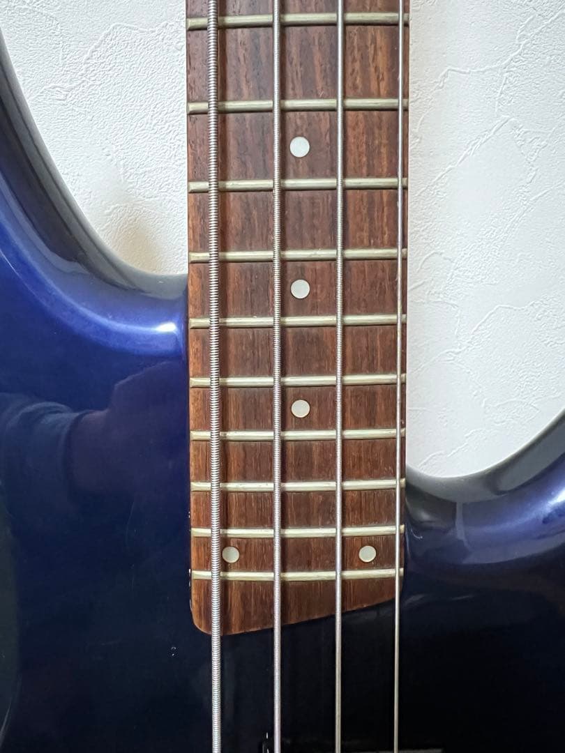Ibanez エレキベース ケース付き
