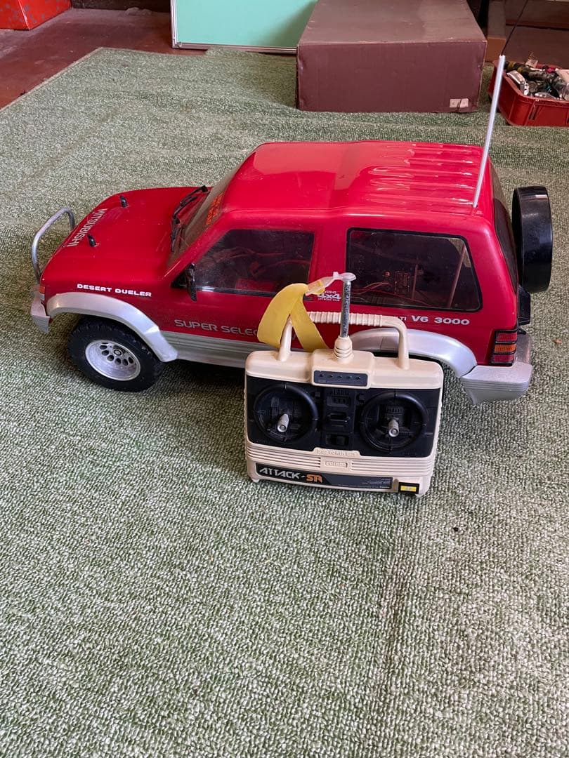 京商パジェロショート 4WD ラジコンカー