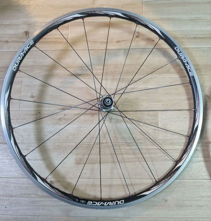 DURA-ACE チューブレス対応ホイール