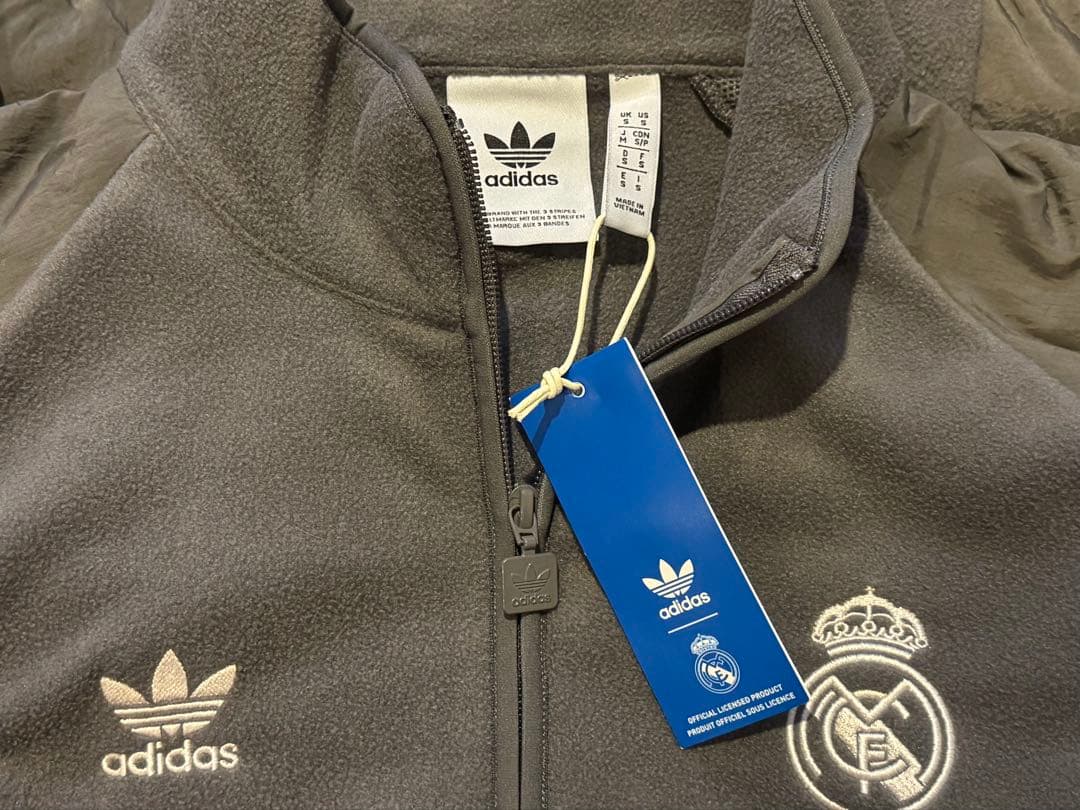 adidas レアルマドリード ハーフジップジャケットフリース　24/25