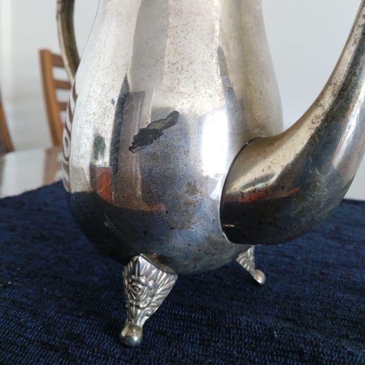 脚付きティーポット＆シュガーポットセット ビンテージ品 バラのレリーフ