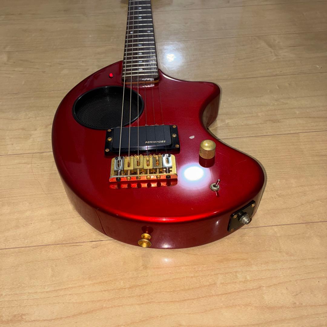 FDRNANDES ZO-3 アンプ内蔵　スピーカー内蔵　エレキギター　レッド