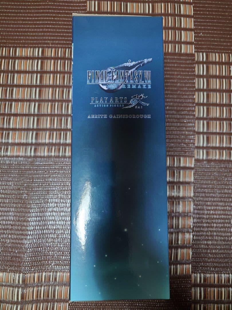 箱焼け有　FF7 プレイアーツ改　エアリス