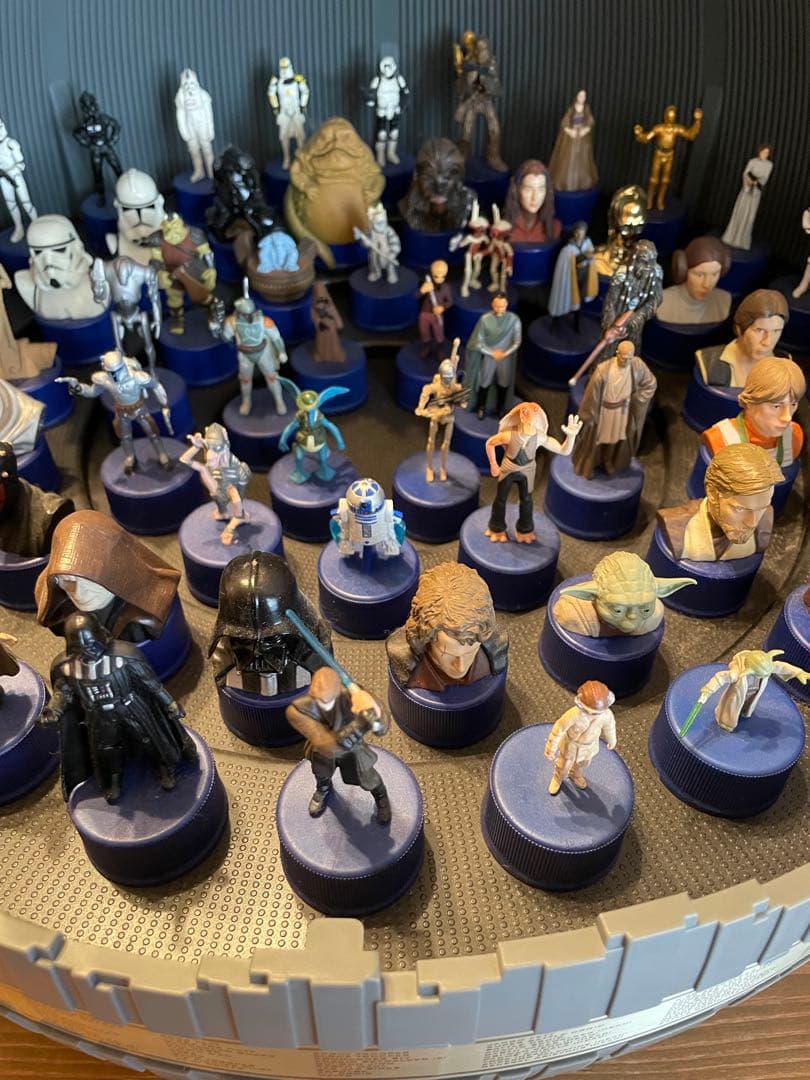 専用スターウォーズ　ボトルキャップコレクションステージ