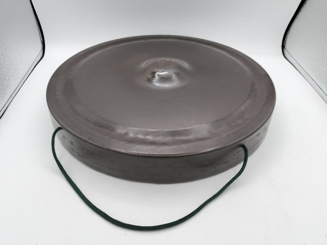 c763 銅鑼 大 バチ付 紙箱 茶道具 古物
