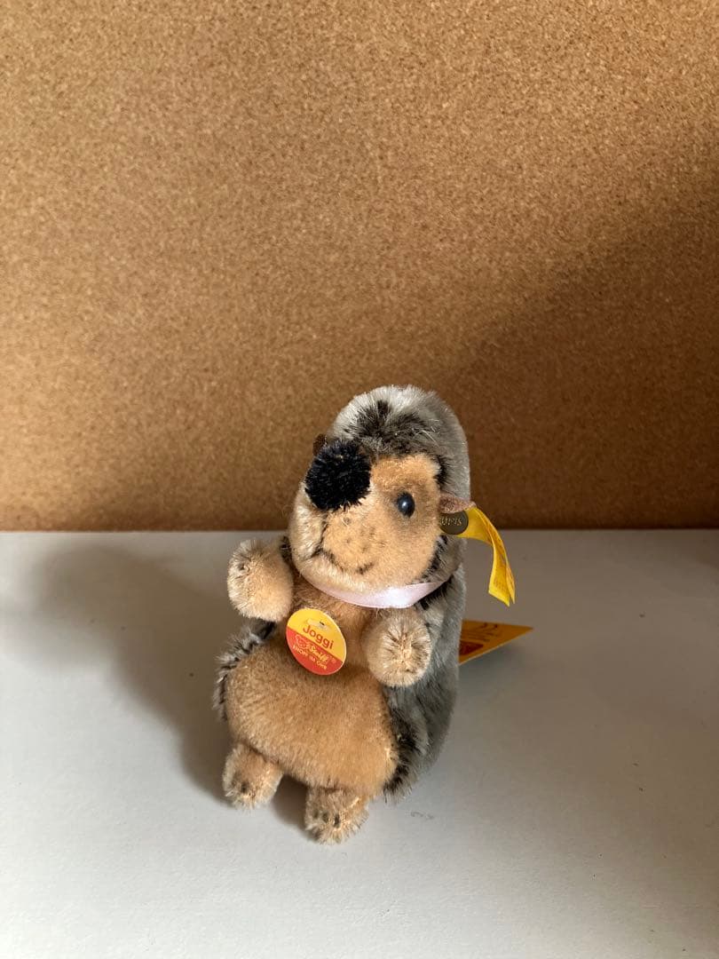シュタイフ steiff ハリネズミのぬいぐるみ