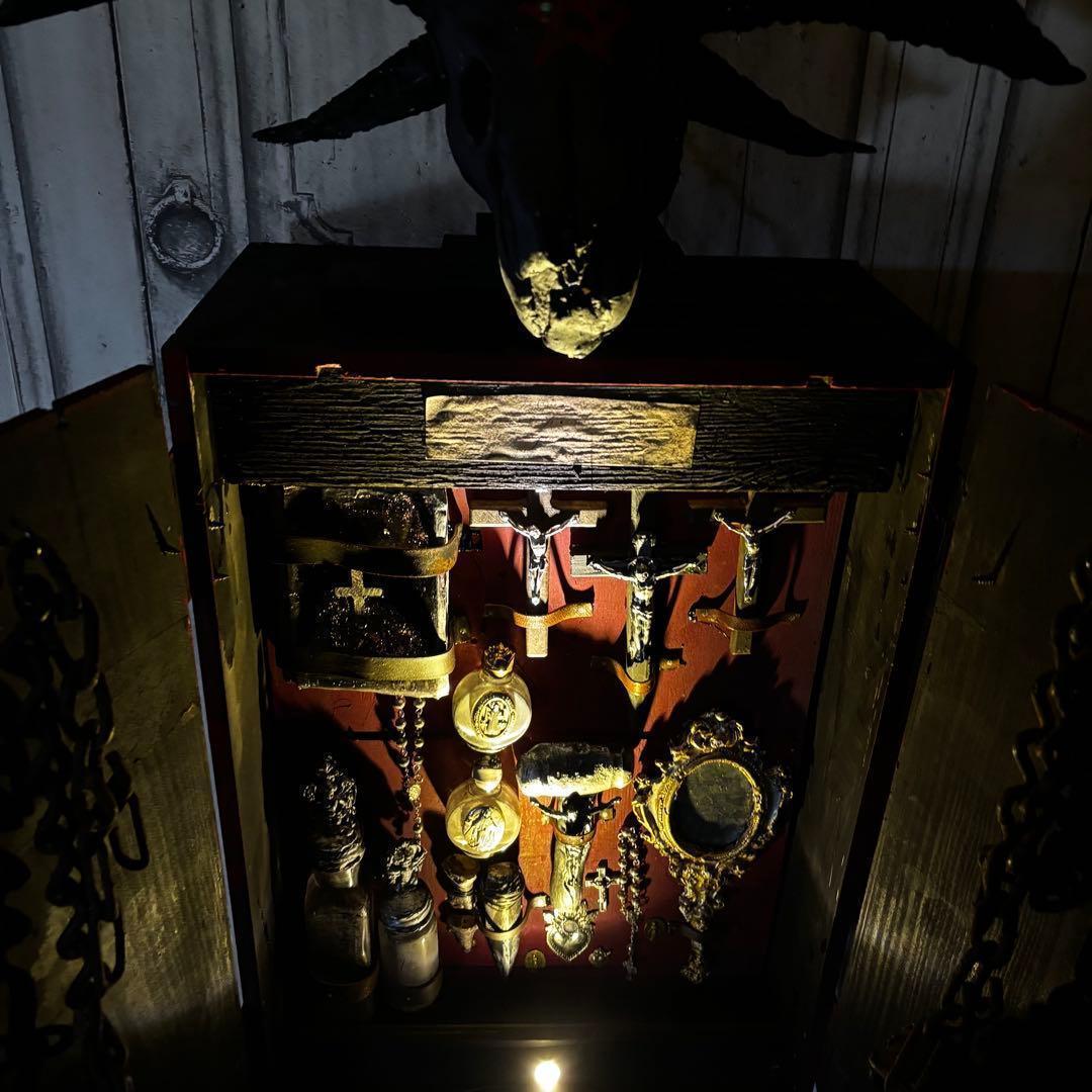 【Special Price】 悪魔撲殺箱(goat type)オブジェ