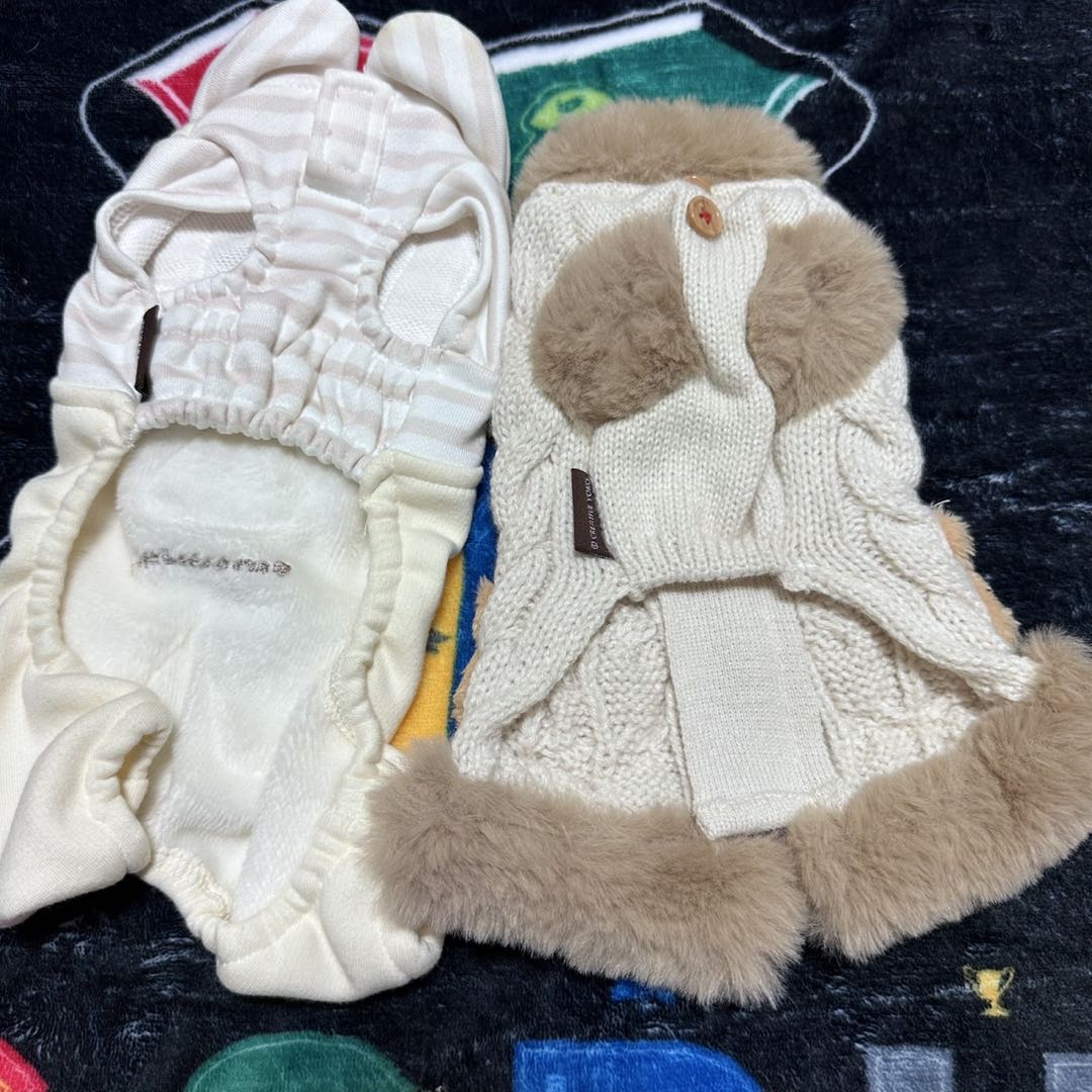 ペットパラダイス　サイズ4S 　古着✖️２　新品✖️２　合計４枚