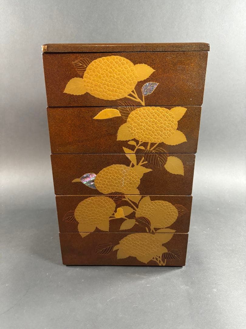 セール　輪島塗　極上　重箱　螺鈿　蝶　紫陽花　梨地　蒔絵　漆器