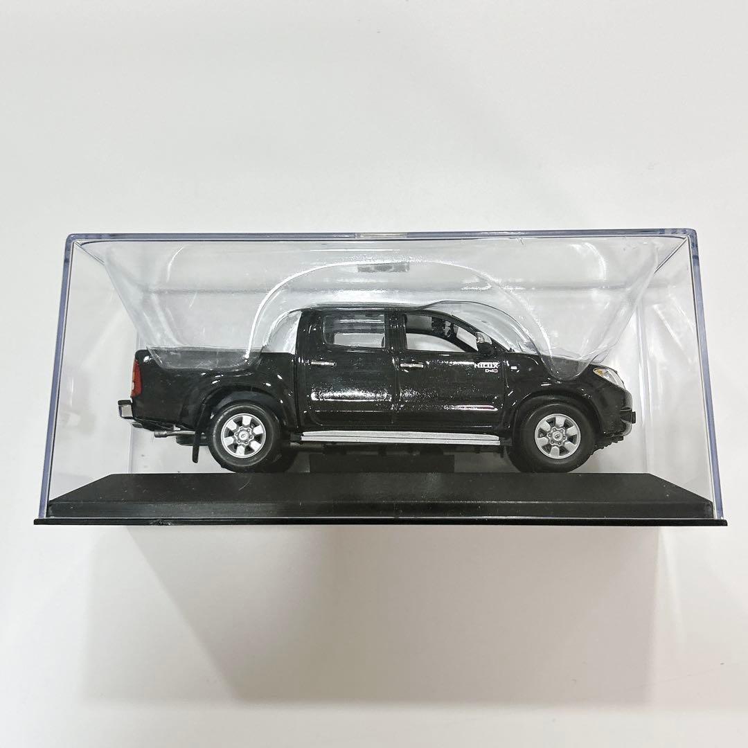 海外ディーラー限定 1/43 ミニチャンプス トヨタ 2006 ハイラックス