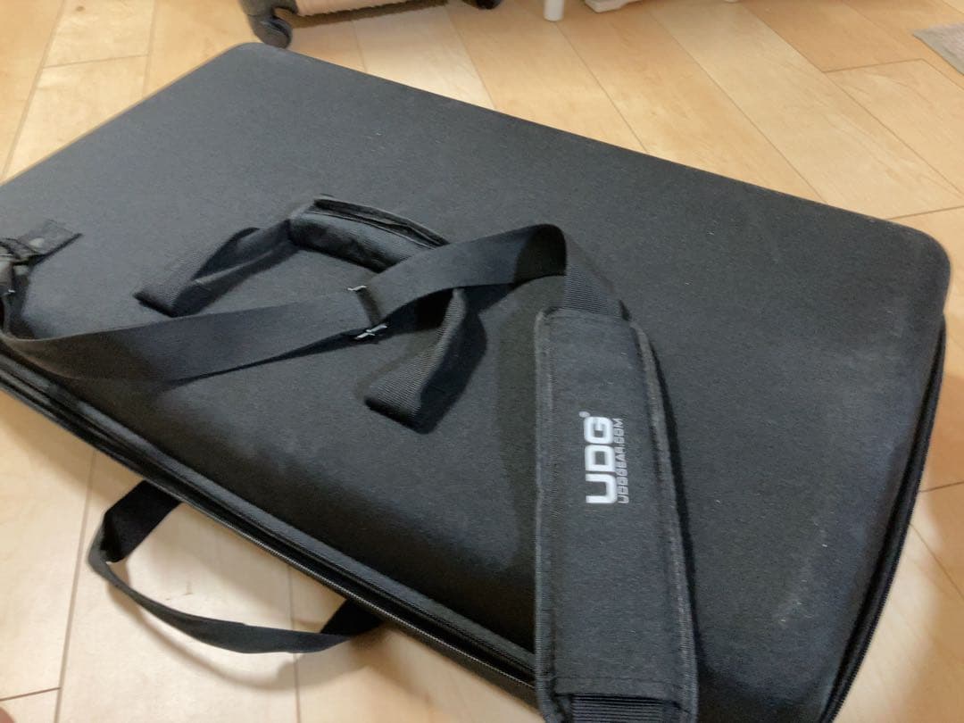 美品！　Pioneer DDJ-FLX6-GT コントローラー／ハードケース付属