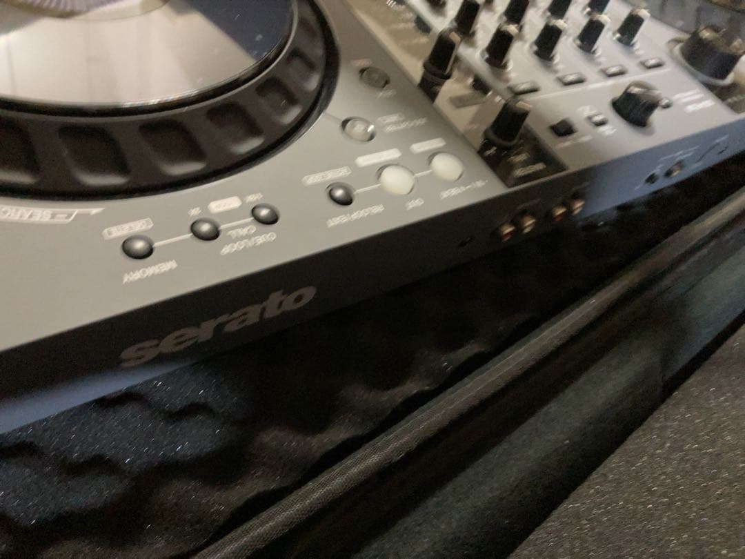 美品！　Pioneer DDJ-FLX6-GT コントローラー／ハードケース付属