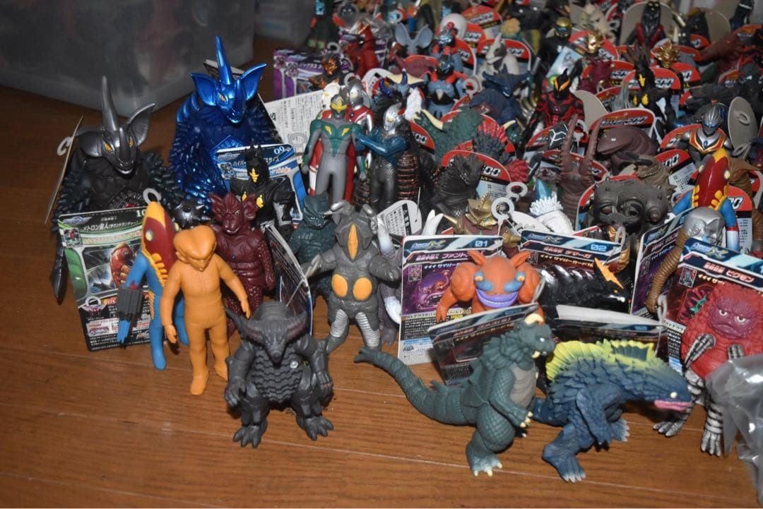 ウルトラマン　ウルトラ怪獣500 初版　フルセット　丸タグ　ソフビ