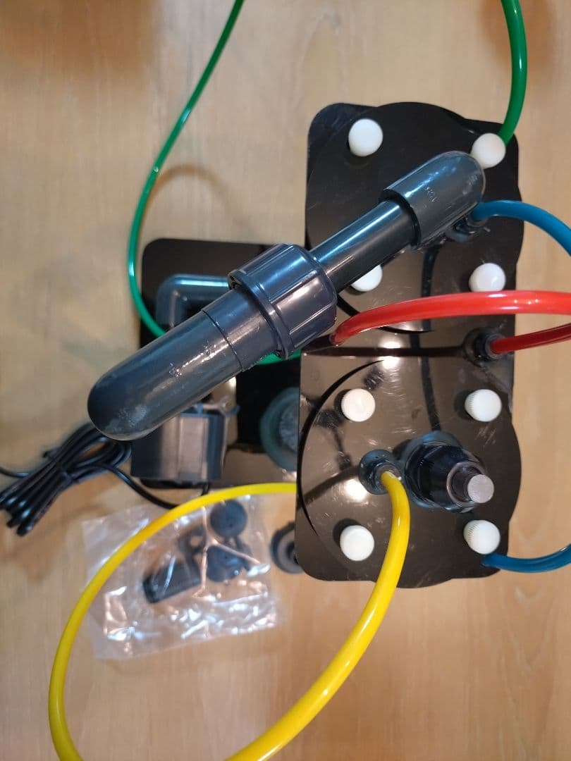 カルシウムリアクター 50hz ポンプ新品