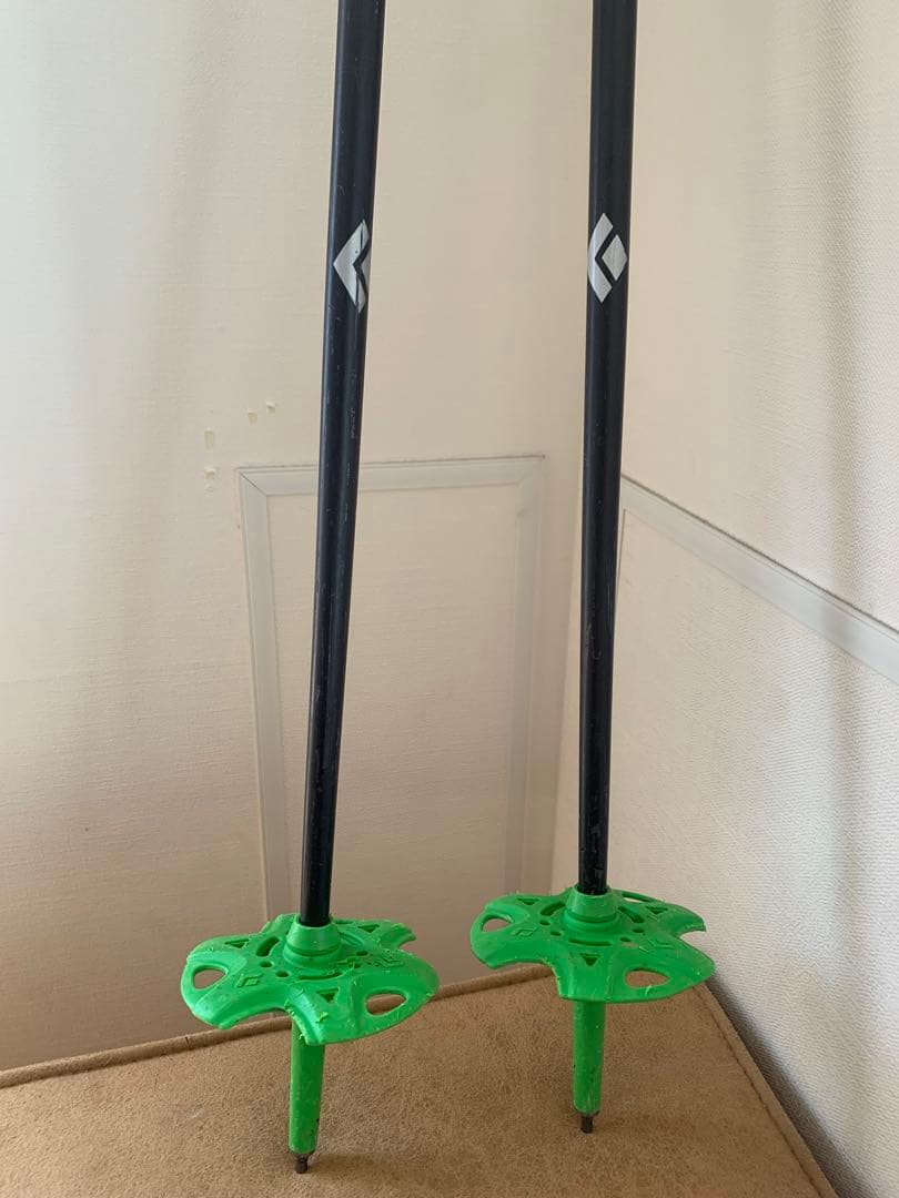 ブラックダイアモンド　カーボンポール 100-125cm伸縮可能