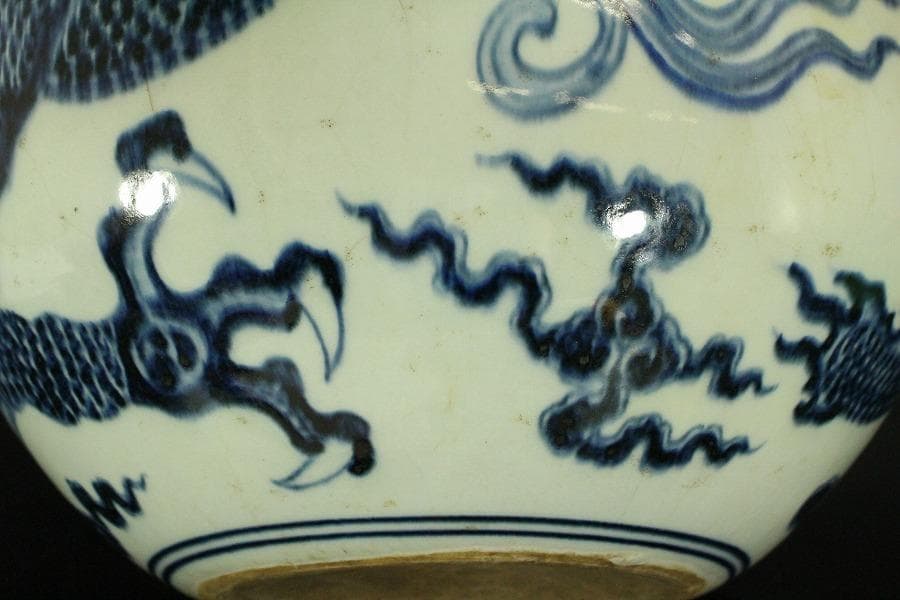 中国美術 青花 纏龍紋 天球瓶 高42cm(LC598)