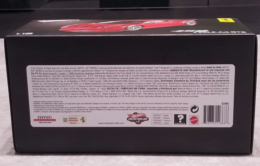 1/18 HOTWHEELS ELITE フェラーリ458 ITALIA GT2