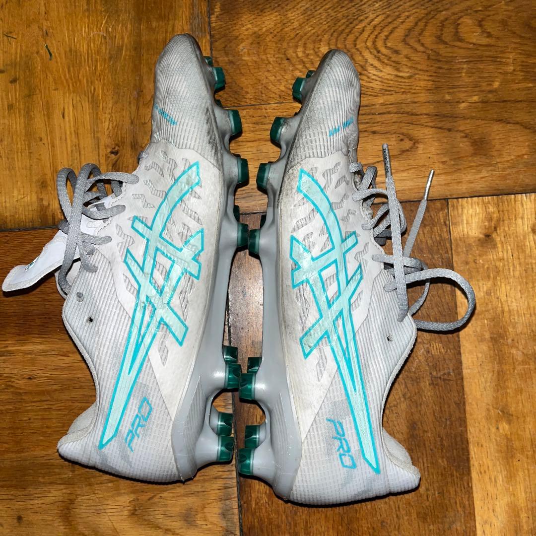 シューズ asics PRO