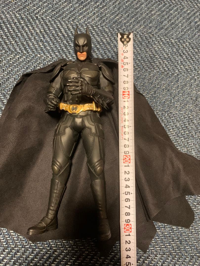 バットマン　フィギュア 1/6 ホットトイズ　ダークナイト　格納庫