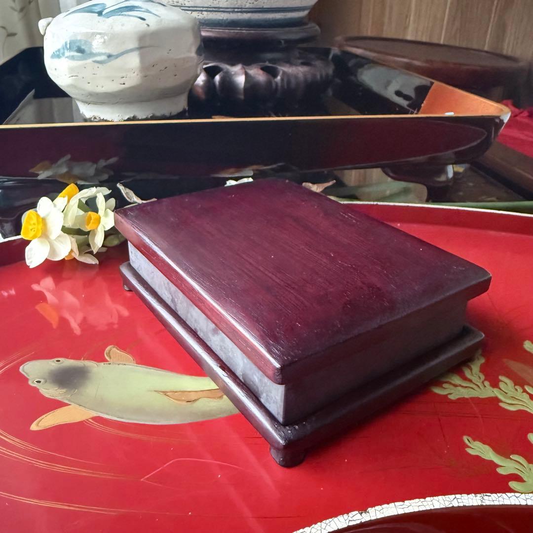 大雪特価‼️新春期間限定‼️不世出の名品‼️旧家蔵出端渓硯『古松❌瀧　硯』」唐木箱1点
