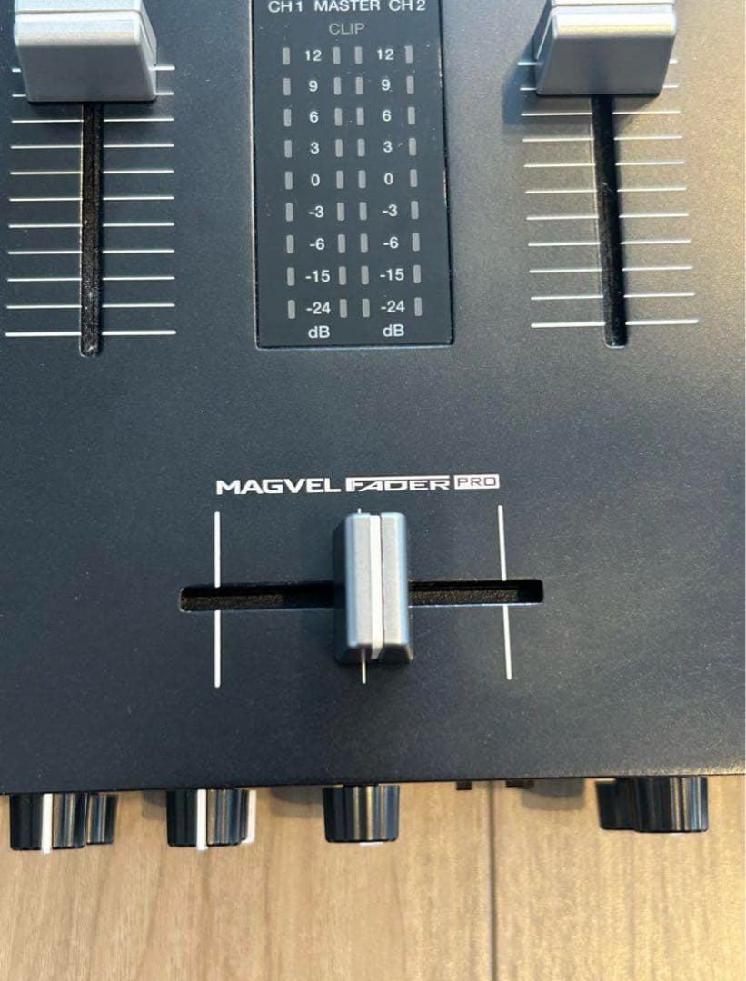 Pioneer DJ DJM-S7 - 22年 model