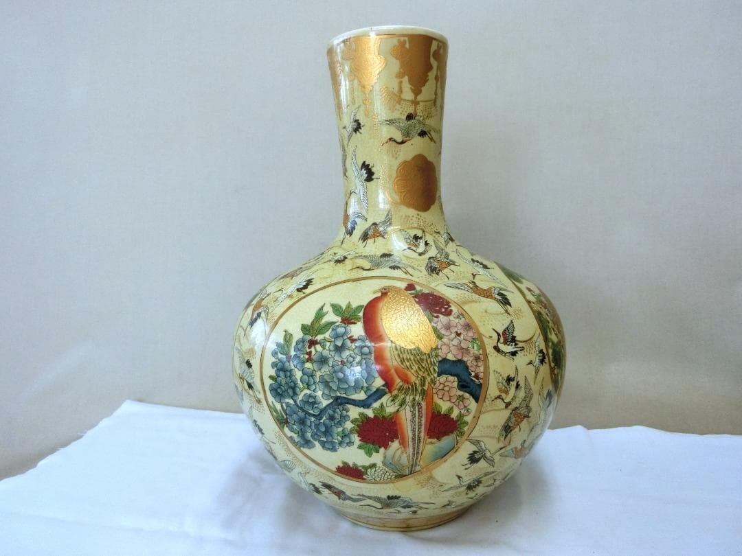 処分価31（土）22時まで【金彩多色色絵花器　首長壺　群鶴丸窓花鳥文・NG・中国