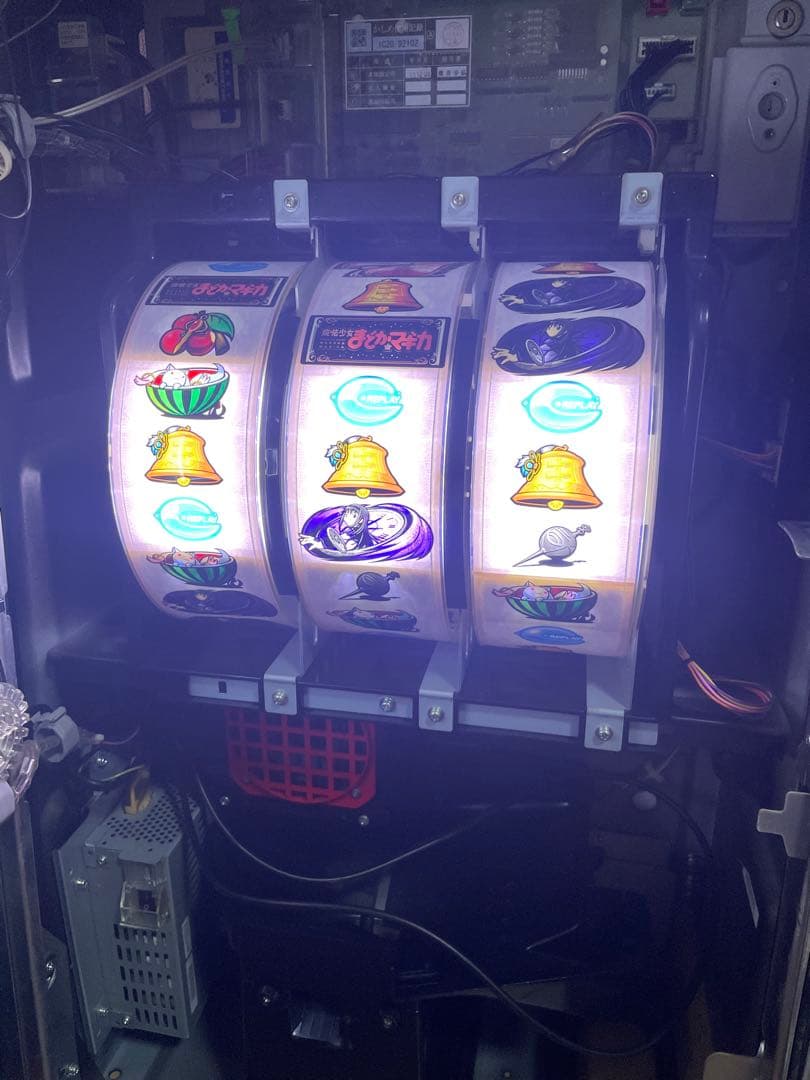 送料込み 中古 初代まどマギ スロット
