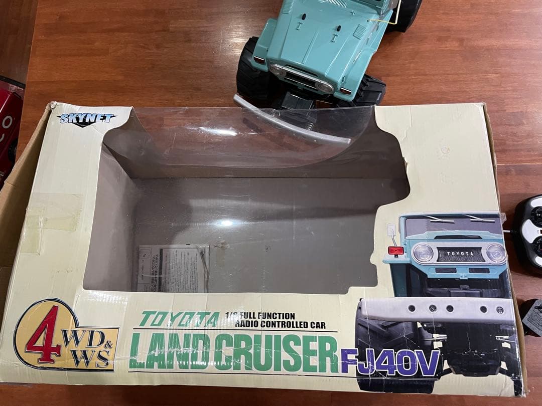 トヨタランドクルーザー FJ40V RC1/8