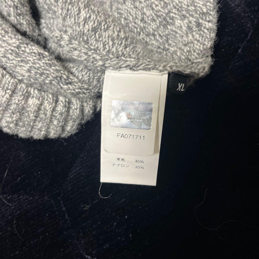 SY32 by SWEET YEARS ビッグロゴハイネックセーター