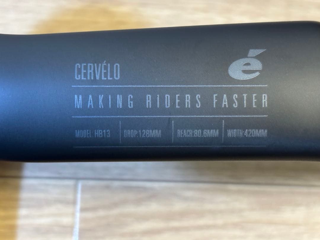 【Cervélo】サーベロ HB13 ハンドルバー 420mm