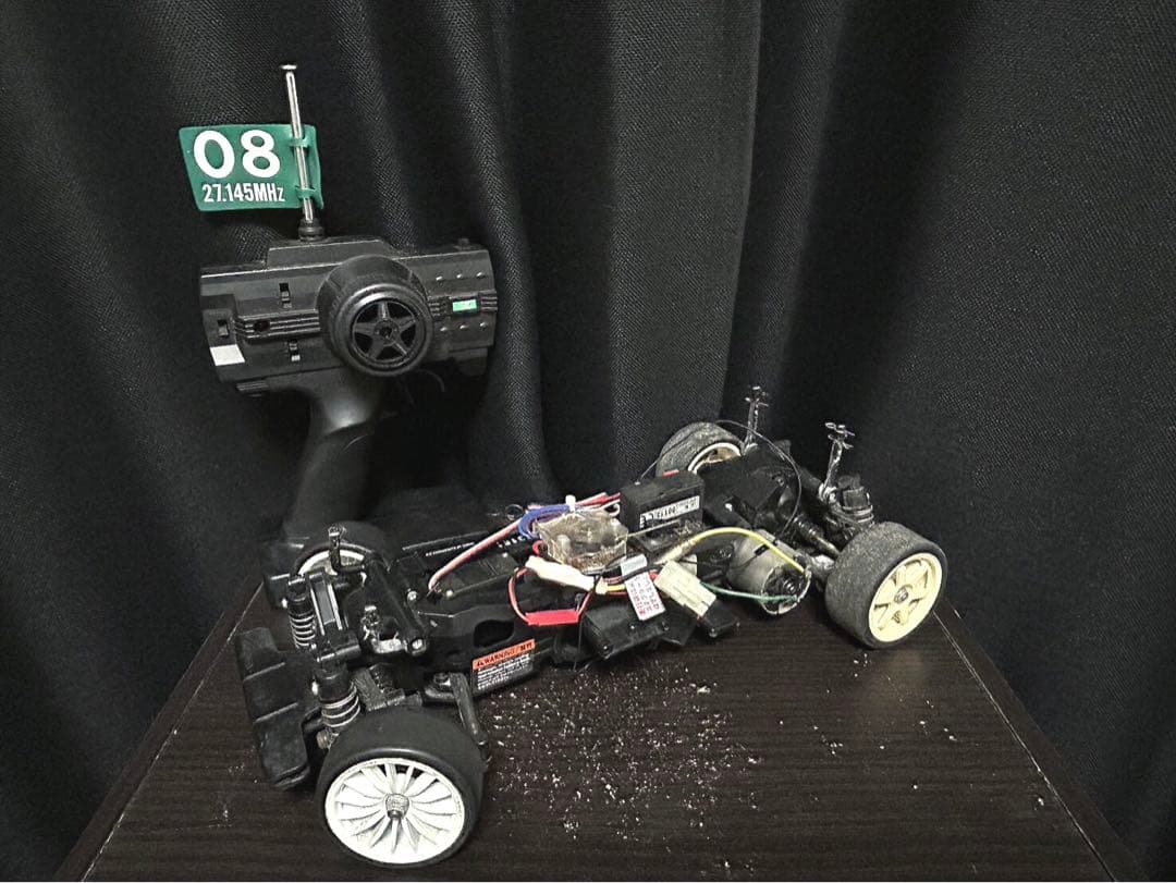 タミヤ 1/10 電動RCカー GT-R 2001 セット