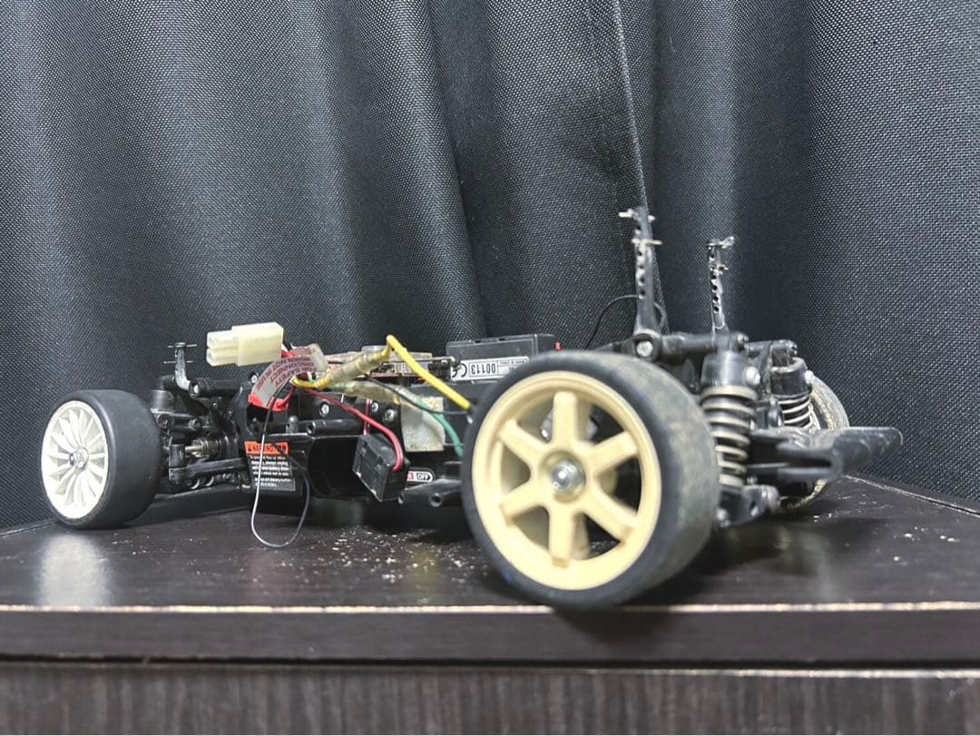 タミヤ 1/10 電動RCカー GT-R 2001 セット