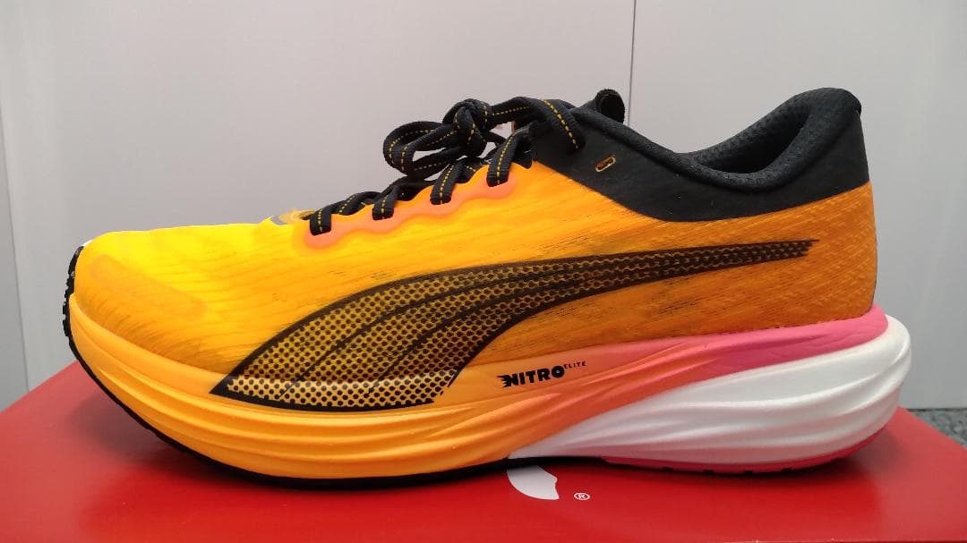 PUMA NITRO 陸上競技用スパイクシューズ