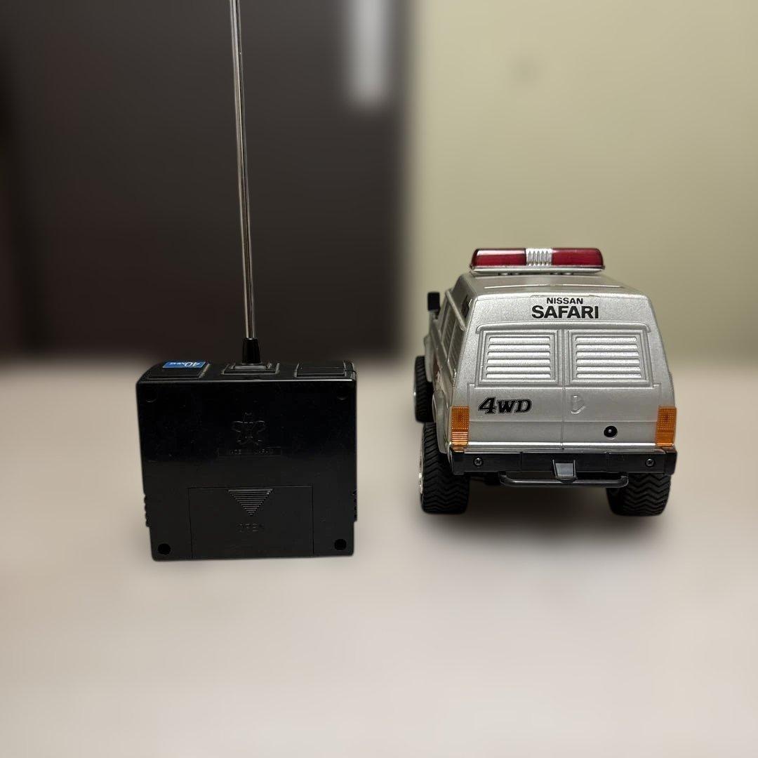 西部警察　part III ニッサンサファリ4WD