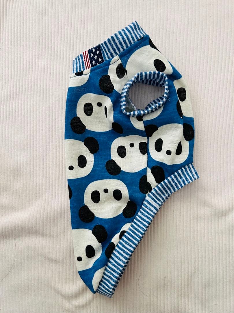犬服ハンドメイド　タンクトップ　(ユキ)