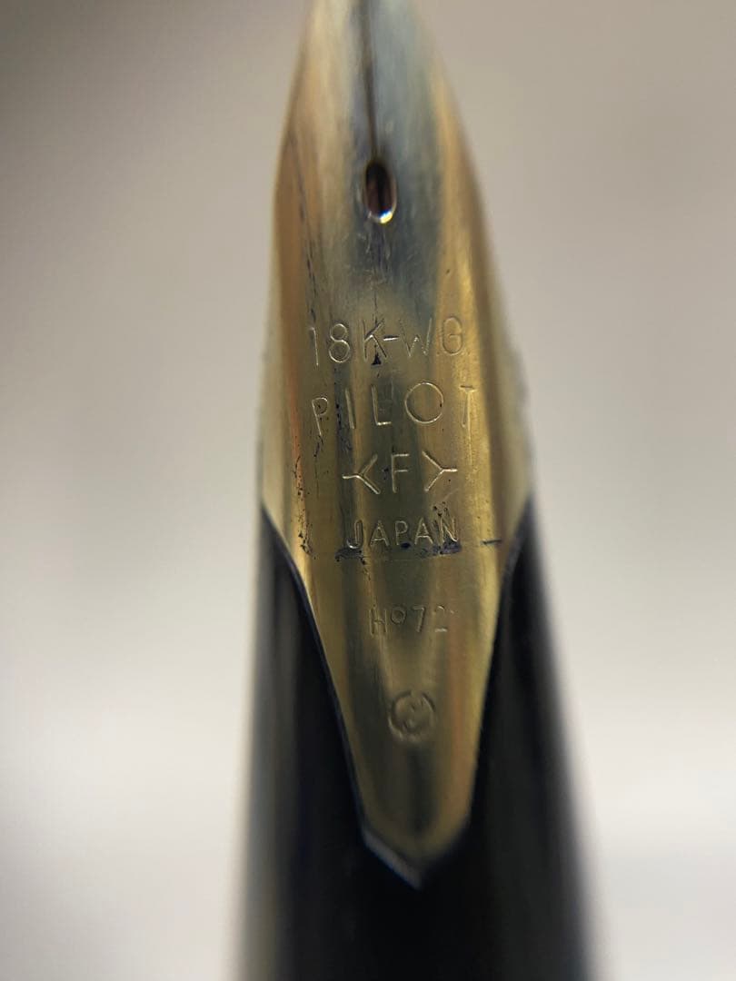 PILOT CUSTOM 万年筆 18K-WG F