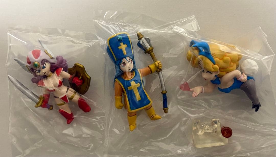 【激レア新品】ドラゴンクエスト キャラクターフィギュアコレクション 3体