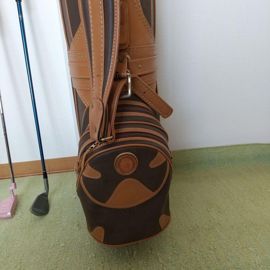 FIGAROレディース ゴルフクラブとトラサルディゴルフバック