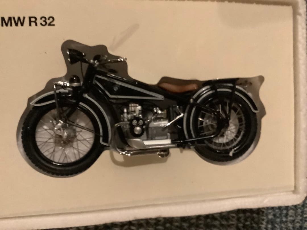1／18  バイク R32 1923-1925 絶版品