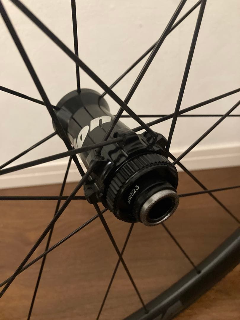 VISION METRON 40SL DB フロント