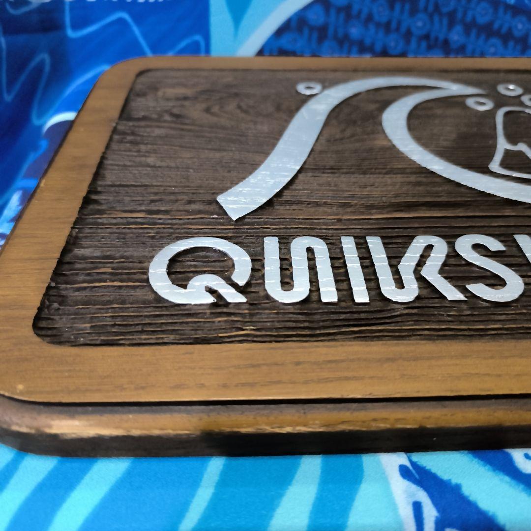 QUIRKSINVER 木製看板