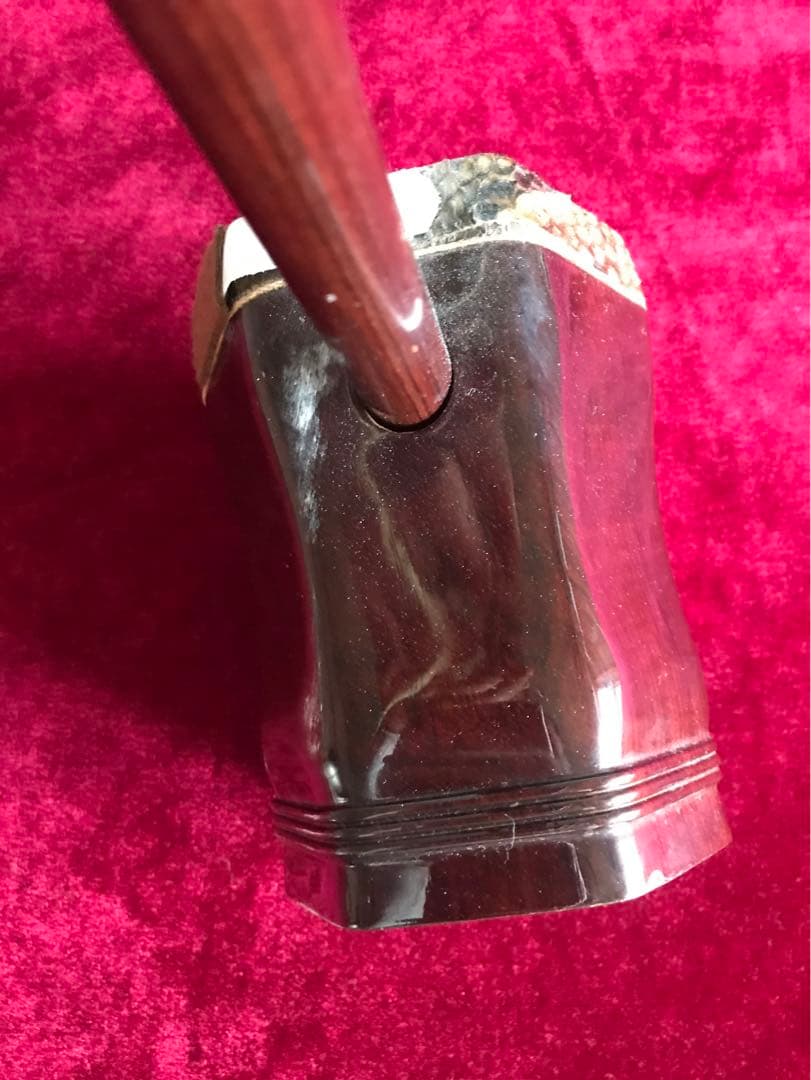 二胡★中古品★蛇本皮★音など確認済み