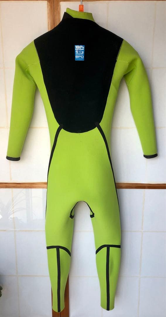 BEウェット セミドライスーツ
